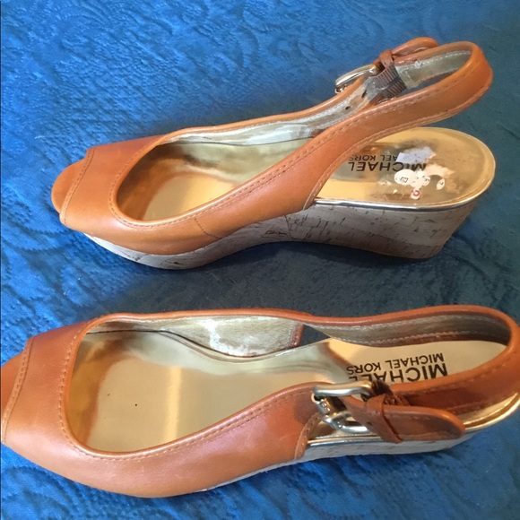 🌹Michael Kors Shoes - Picture 3 of 8